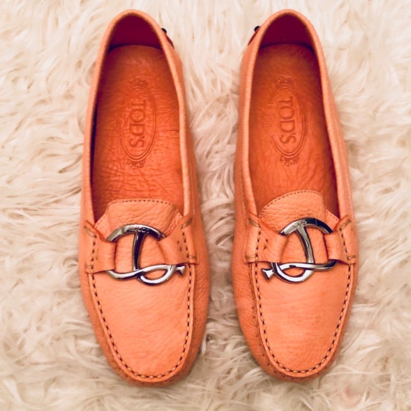 tod's driving moccasins